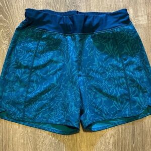 Title Nine Anti Run shorts, size L. 5 Inch Inseam.